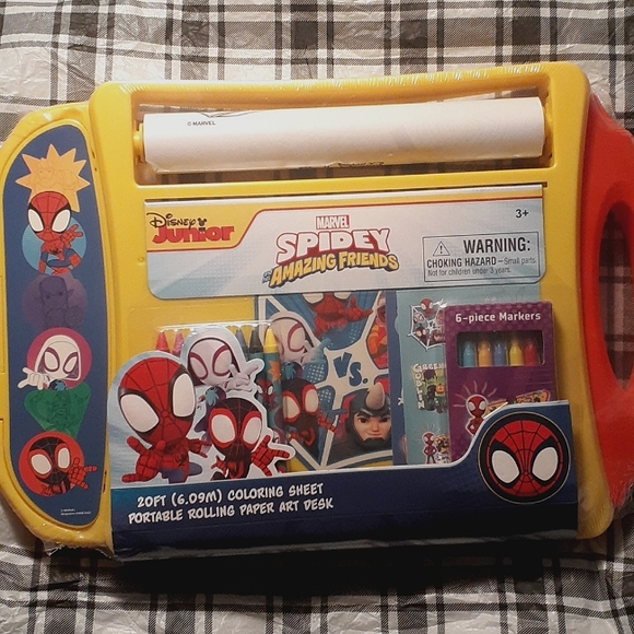 Marvel Other - Spider-Man art desk